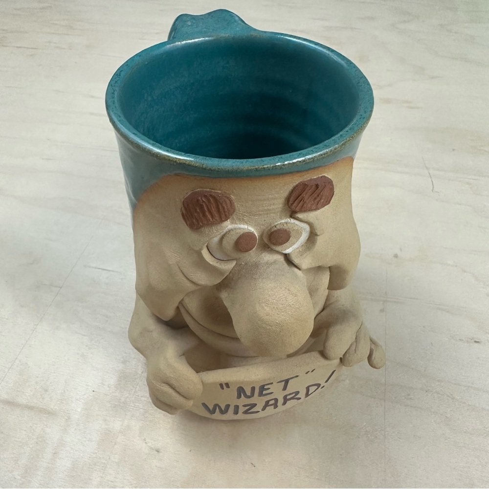 Vintage 3D face pottery mug signed Platt